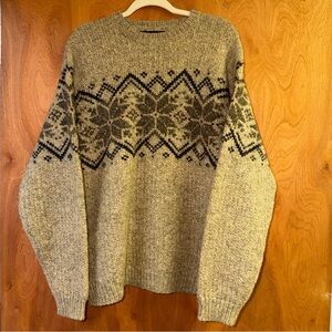 Vintage 90’s Abercrombie & Fitch 100% Wool Ski Fair Isle Sweater Tan Mens Small